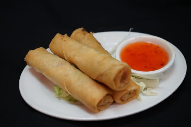 #2 Vegetarian Spring Rolls (3 pcs)