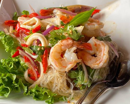 Yum Woon Sen
