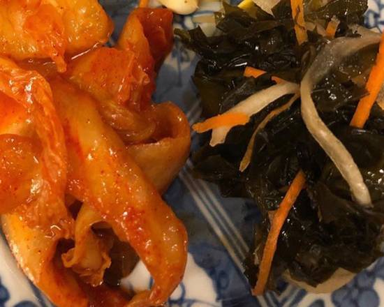 Kimchi & Wakame salad (8oz)