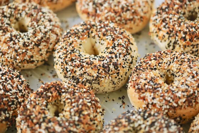 Fresh Bagels ( Pack of 4 )