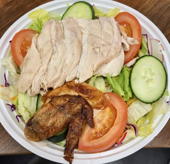Assiette de salade au poulet / Chicken Salad Plate