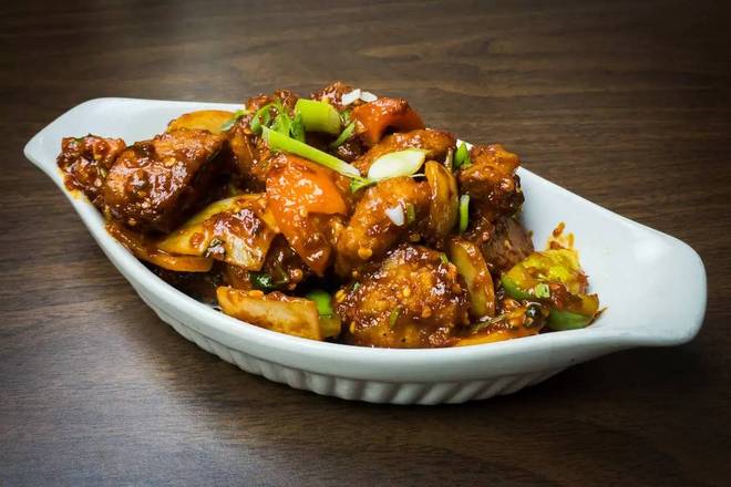 Chilli soya chaap plate with gravy