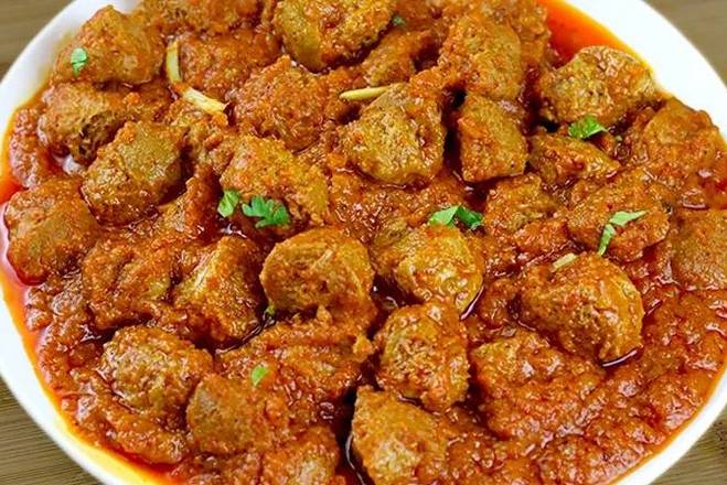 Nutri masala plate with gravy