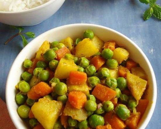 Aloo Gajar Matar (large)