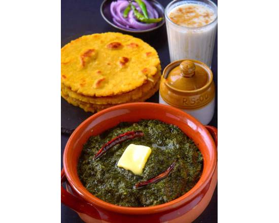 (2pc) Makki di roti with sarson saag