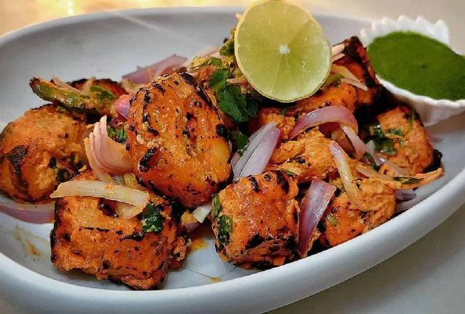 Tandoori chaap plate with Gravy