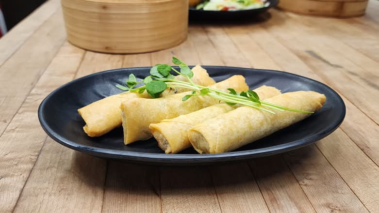 Spring Rolls (4Pcs)