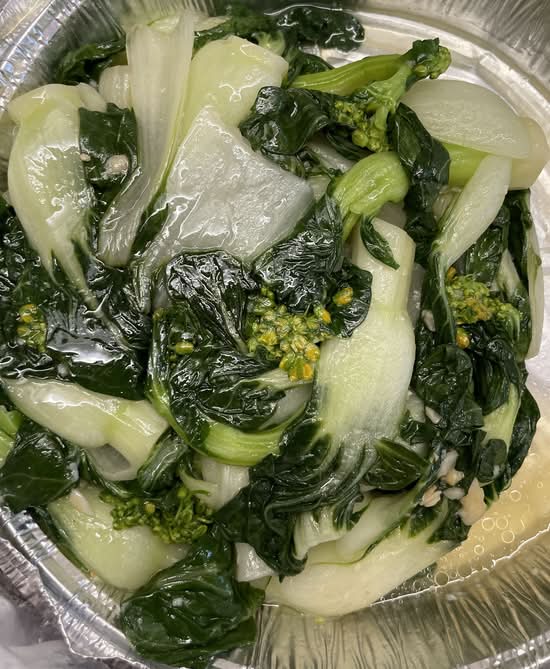 Baby Bok Choi with Chopped Garlic
