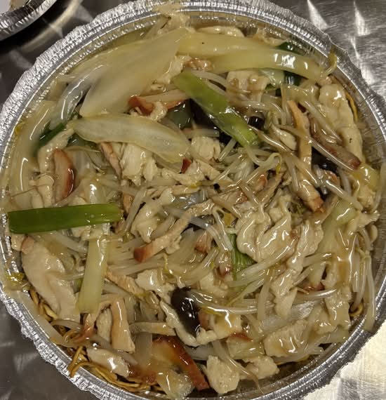 Shredded Chicken, Pork, Mushroom Chow Mein