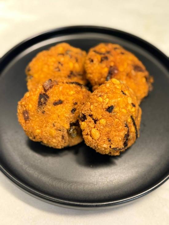 Kadalai Vadai (includes 2)