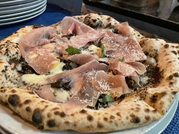 Pizza Tartufo