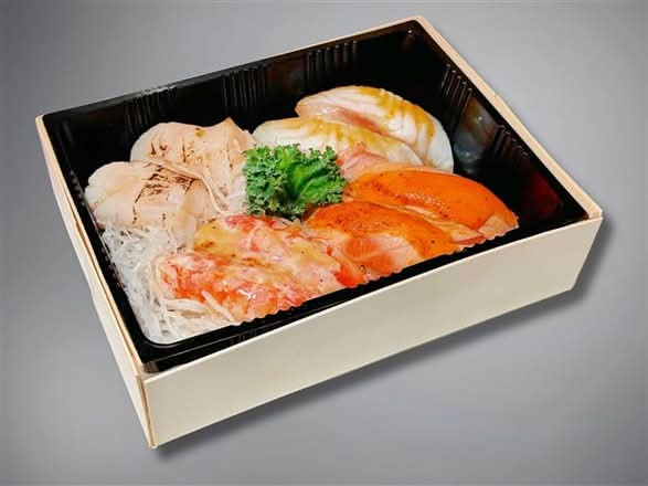 1204 Torched Sushi Combo (8 pcs)