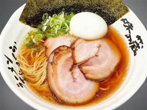 1166  Shoyu Ramen  "thin noodles"