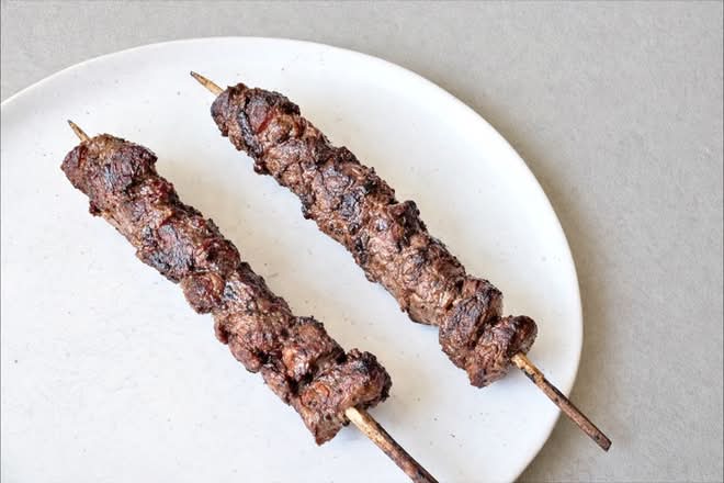 DOUBLE STEAK SKEWER
