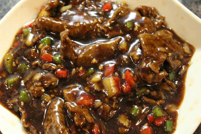 Sliced Beef with Black Pepper Sauce