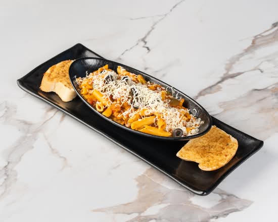 House Special Pasta ( 2 Complementary seasoned garlic bread.)