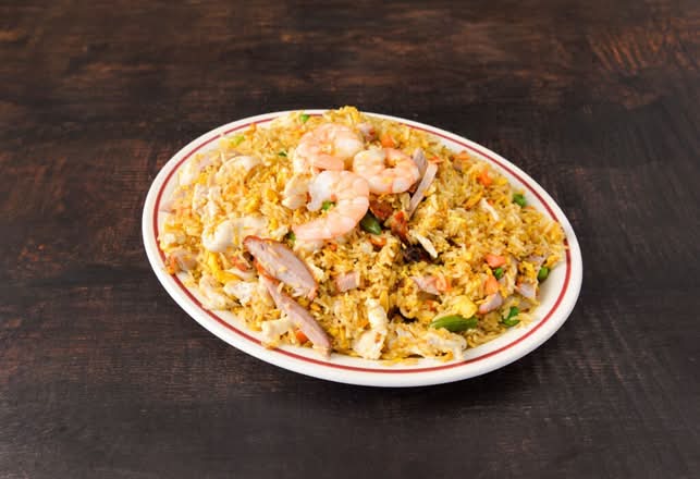 56a.Seafood fried rice
