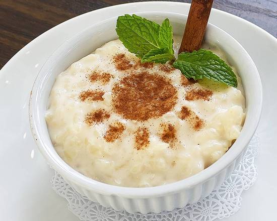 Creamy Rice Pudding (Arroz Con Leche)