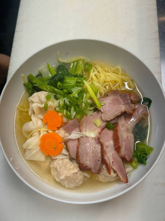Wonton Noodles Soup