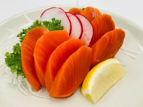 Spicy Salmon Sashimi