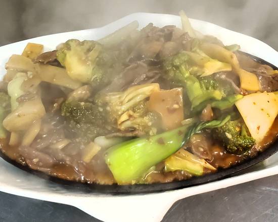 101. Beef Wok Mixed Vegetable and Satay🌶🌶🌶(spicy)