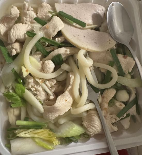 18b. Thick Vermicelli Chicken Soup