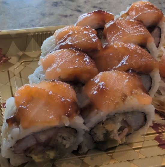 78 Gold Dragon Roll (8 pcs)