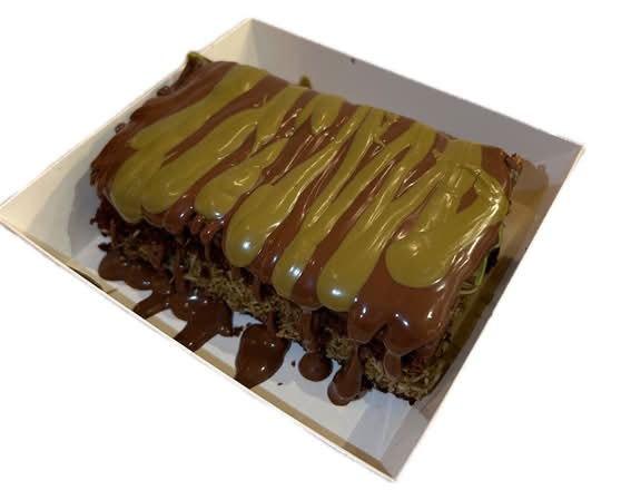 Brownie chocolat pistache kunafa