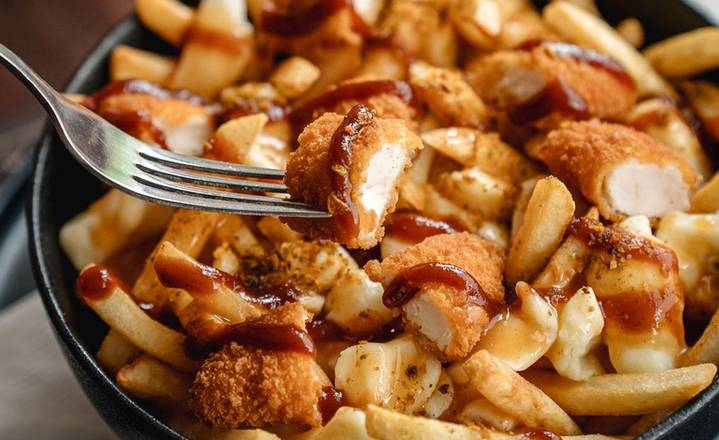 Poutine St-Hubert / St-Hubert Poutine