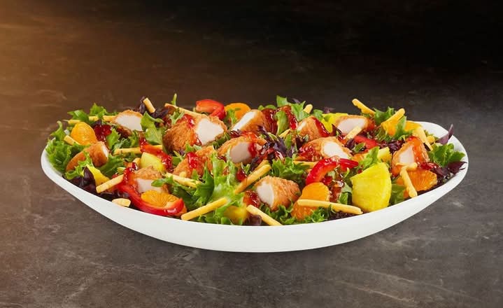 Salade Bangkok avec poulet au choix / Bangkok salad with your choice of chicken