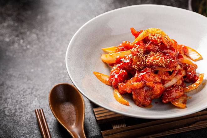 Sweet & Sour Sesame Chicken Entree