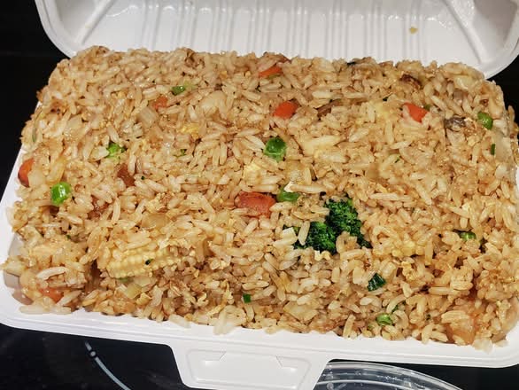 House Special Fried Rice with Chicken & Shrimp