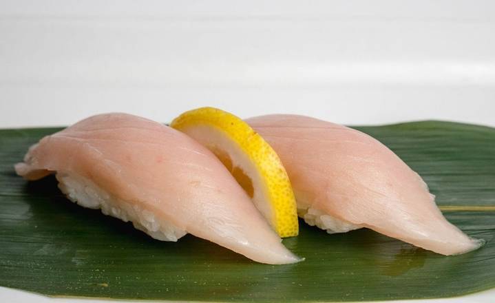 Tuna Sushi (2pcs)