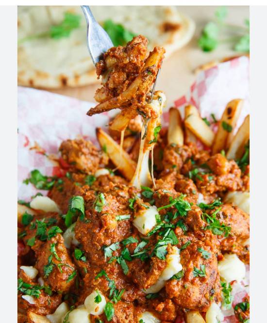 Butter Chicken Poutine