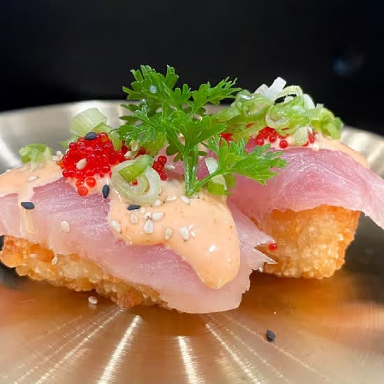 Tuna Pizza