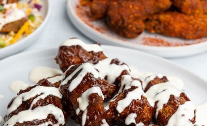 2LB Wings