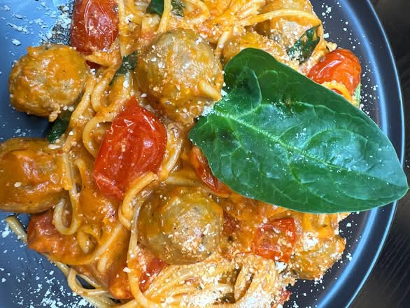 Meatballs Pasta