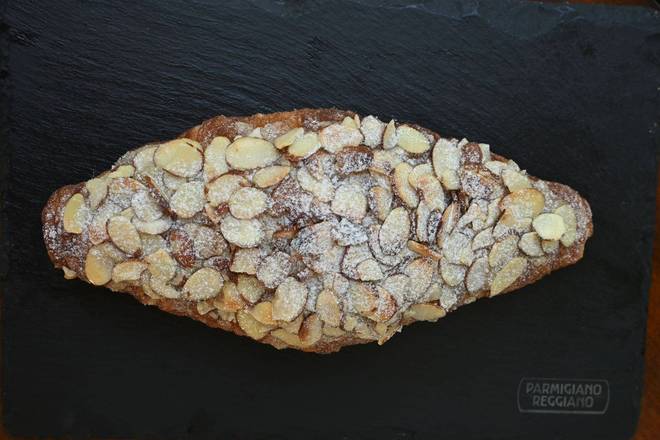 Almond Croissant