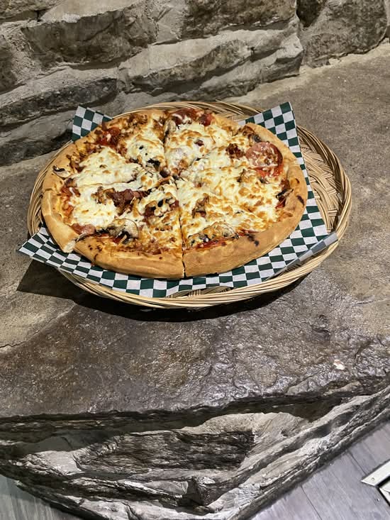 Canadian Pizza