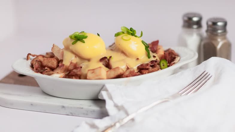 Breakfast Poutine