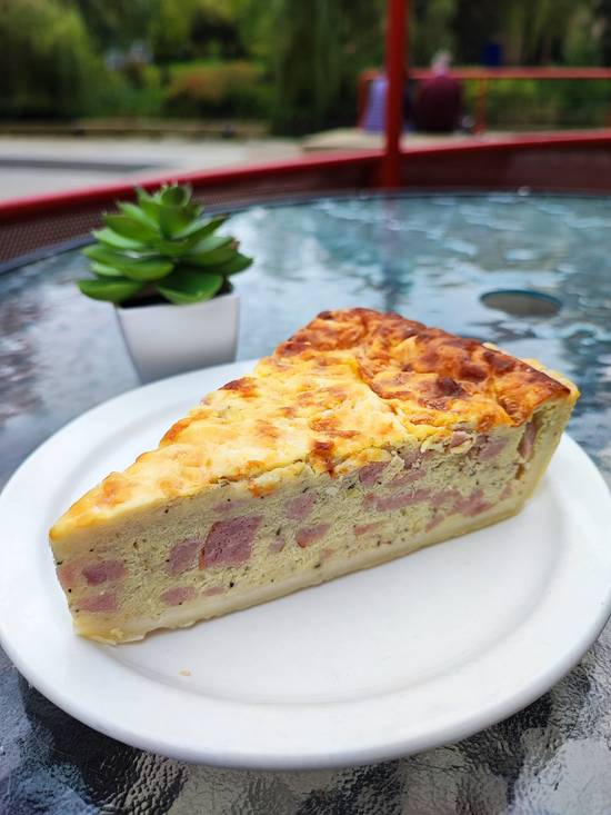 Ham & Cheese Quiche
