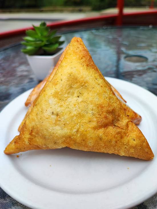 Veggie Samosa (Vegan)