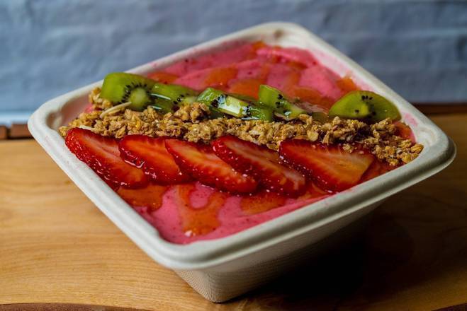 Very Berry Smoothie Bowl (16 oz)