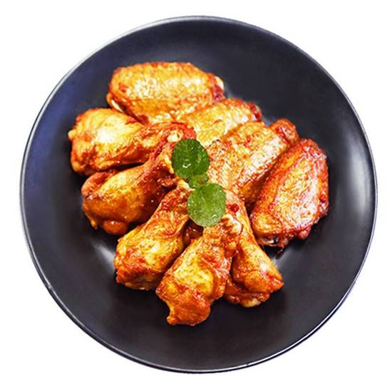 C5B. Ailes de Poulet Frite au Sel et Poivre (8 mcx) / Salt and Pepper Fried Chicken Wings (8 pcs)