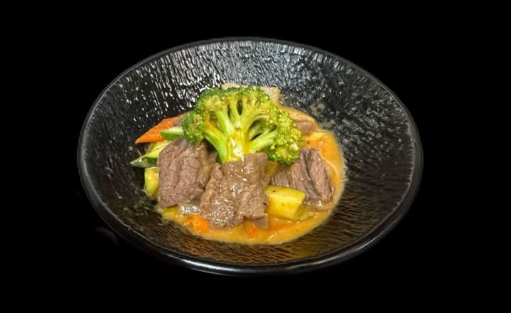 Red Curry Beef