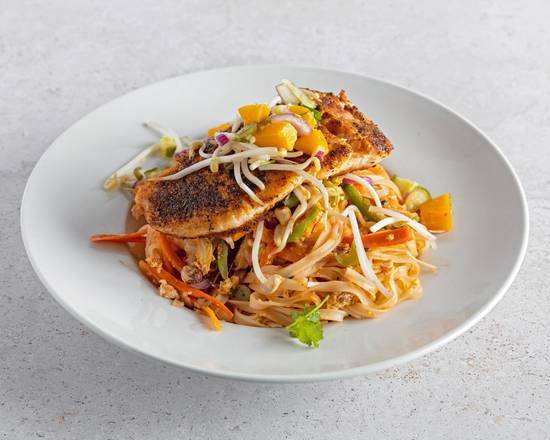Grilled Salmon Pad Thai