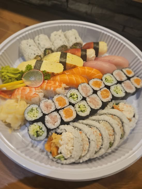 TRAY B