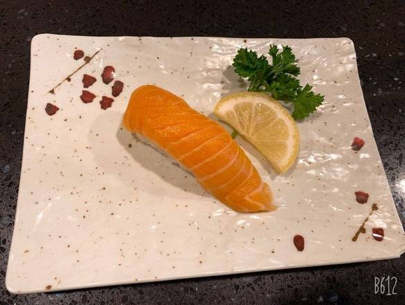 Salmon Nigiri