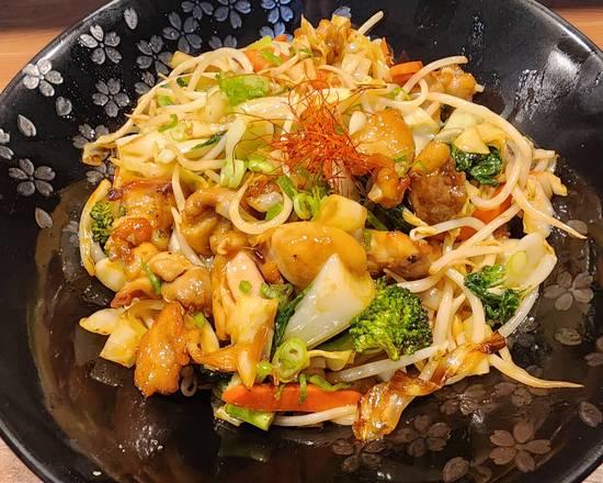 Kung pao chicken rice bowl