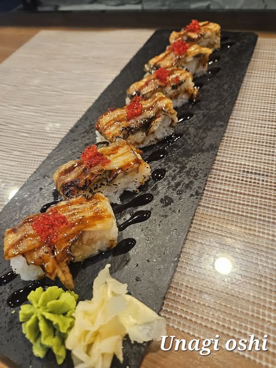 Unagi Oshi